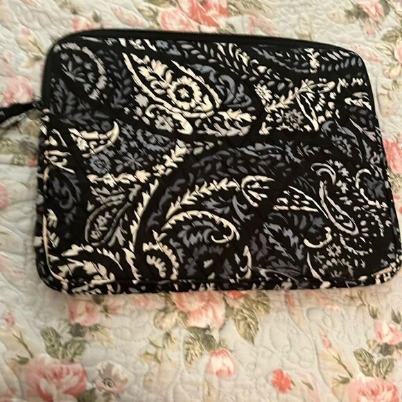 Vera Bradley laptop case - Picture 1 of 5